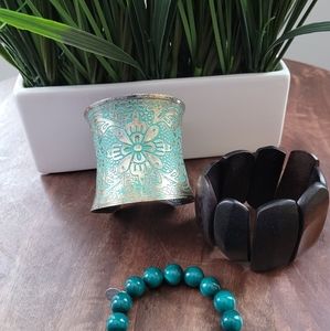 LAILA ROWE | 2 BEADED BRACELET